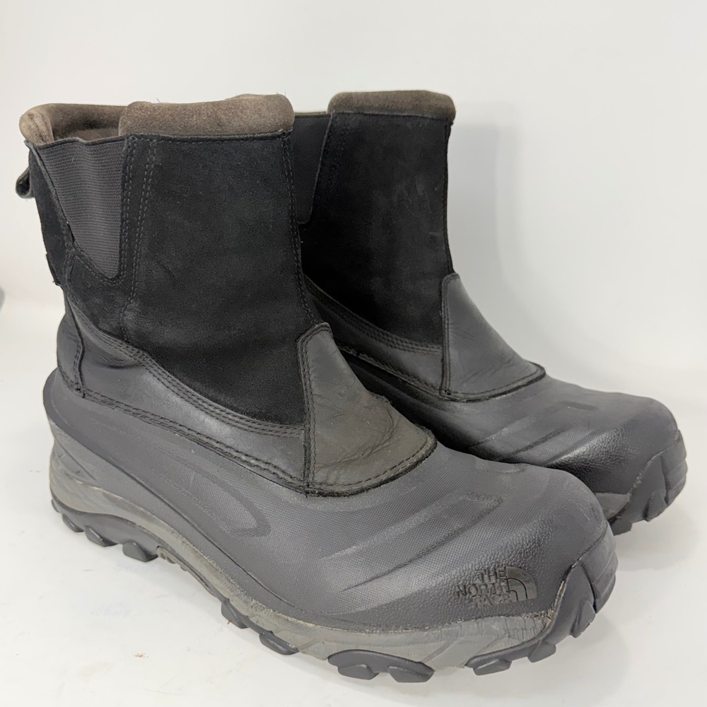 The North Face Chilkat III Waterproof Winter Boots Mens 10 Black NF0A39VC